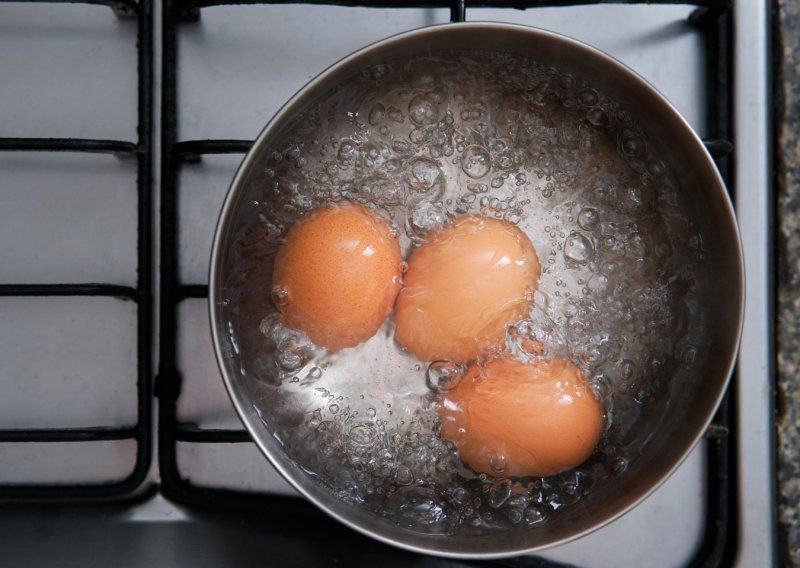 Jaja vam uvijek popucaju prilikom kuhanja? Evo kako to možete spriječiti