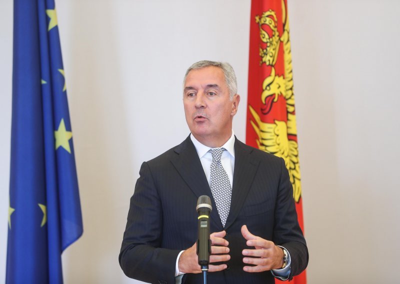 Đukanović: Srbija se naoružava iz zemalja koje su neprijatelji Europe i NATO-a