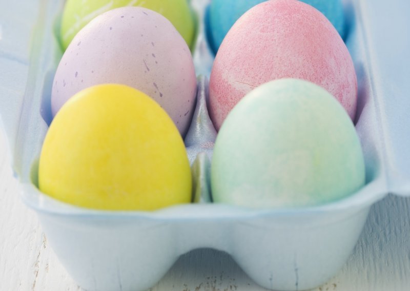 Nikad ljepša: Osam jednostavanih i vrlo efektnih načina da obojate jaja koja su potpuno sigurna za jelo