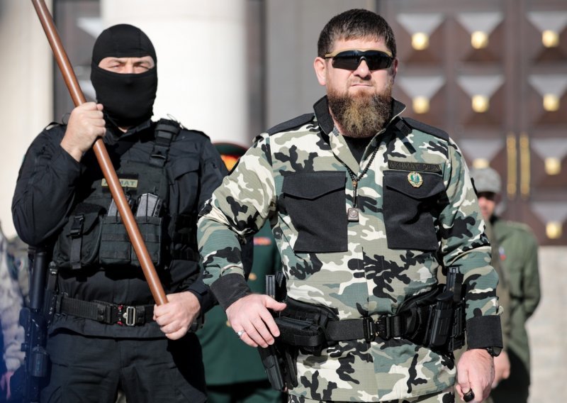 Kadirov tvrdi da su njegovi vojnici osvojili grad na istoku zemlje, Ukrajinci mu odgovaraju: To tvrde 117. put ovaj tjedan. Čečeni se ionako ne bore, nego samo pljačkaju