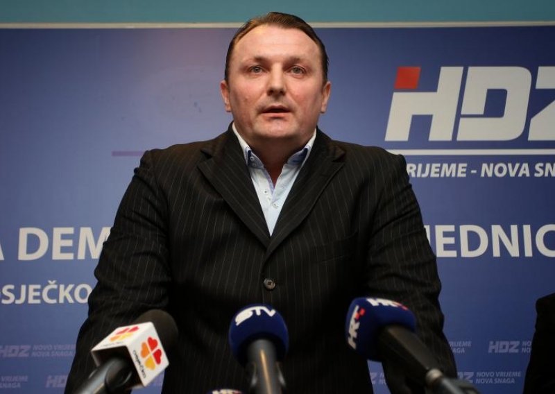 HDZ-ov Kramarić: Priprema se koalicija HDSSB-a i SDP-a