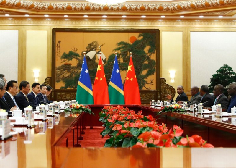 Kina i Solomonski otoci potpisali sporazum o sigurnosti, Amerikanci zabrinuti