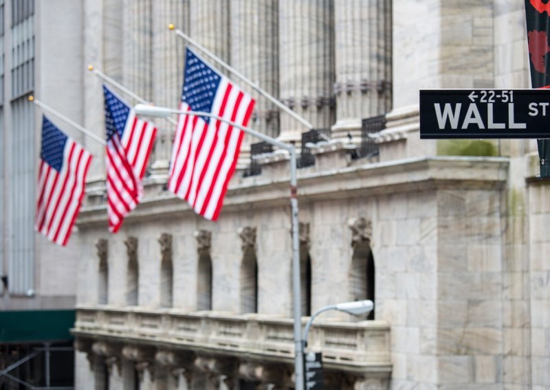 Dobri gospodarski podaci potaknuli rast dionica na Wall Streetu