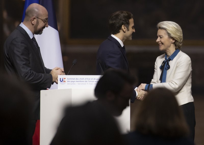 'Možemo računati na Francusku još pet godina': Europski čelnici odahnuli, sipaju čestitke Macronu, među čestitarima i Plenković