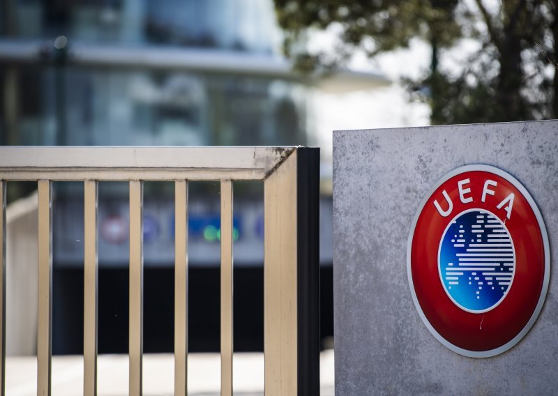 Novi nogometni skandal potresa Srbiju; u Savez je stigla poruka od Uefe i sada počinje mučna istraga
