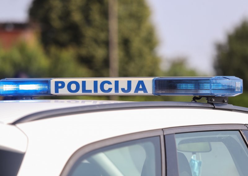Zbog policijskog očevida u prekidu željeznički promet Vrbovec-Dugo Selo