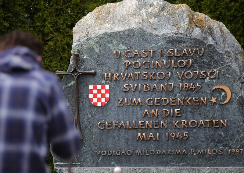 Hrvatska poslala prosvjednu notu Austriji zbog uklanjanja povijesnog hrvatskog grba na Bleiburgu