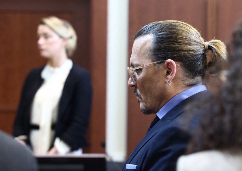 Johnny Depp odbija svoju bivšu suprugu pogledati u oči u sudnici, a evo i zašto