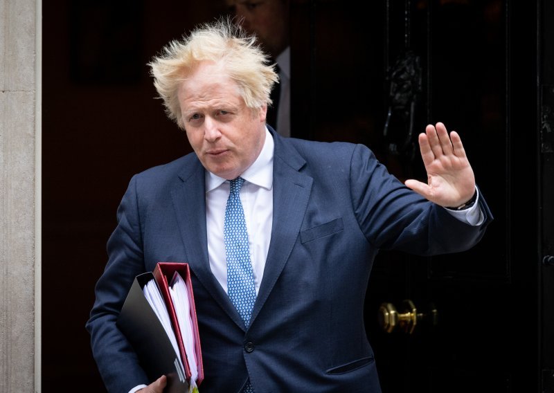 Boris Johnson bi se već danas mogao suočiti s glasanjem o povjerenju
