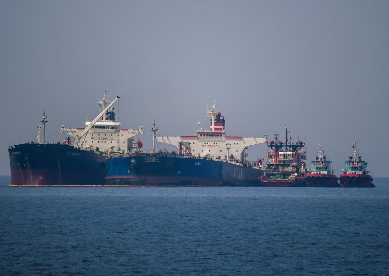 EU-ov embargo i ukidanje lockdowna u Kini podigli cijene nafte prema 117 dolara