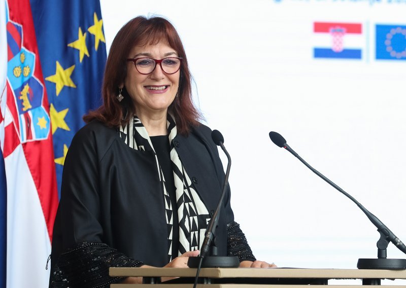 Dubravka Šuica izabrana za potpredsjednicu najsnažnijeg kluba u Europskom parlamentu