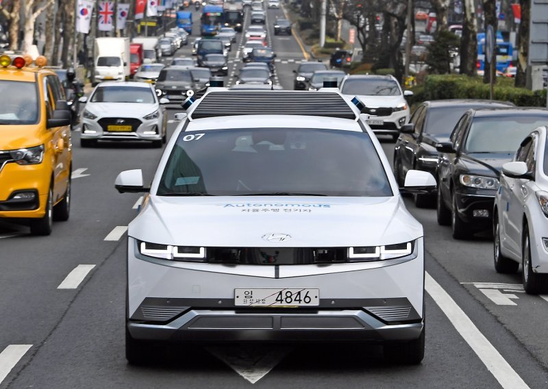 [FOTO] Hyundai kreće s pilotskom uslugom RoboRide u Seulu: Koristiti će IONIQ 5 s tehnologijom autonomne vožnje razine 4
