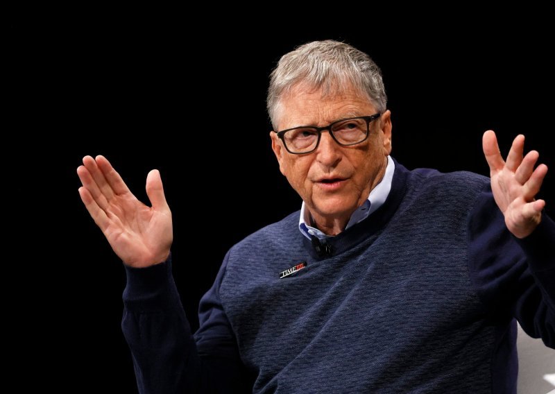 Crna prognoza Billa Gatesa: Koronu smo preživjeli, no još jedan takav virus uništio bi ljudsko društvo