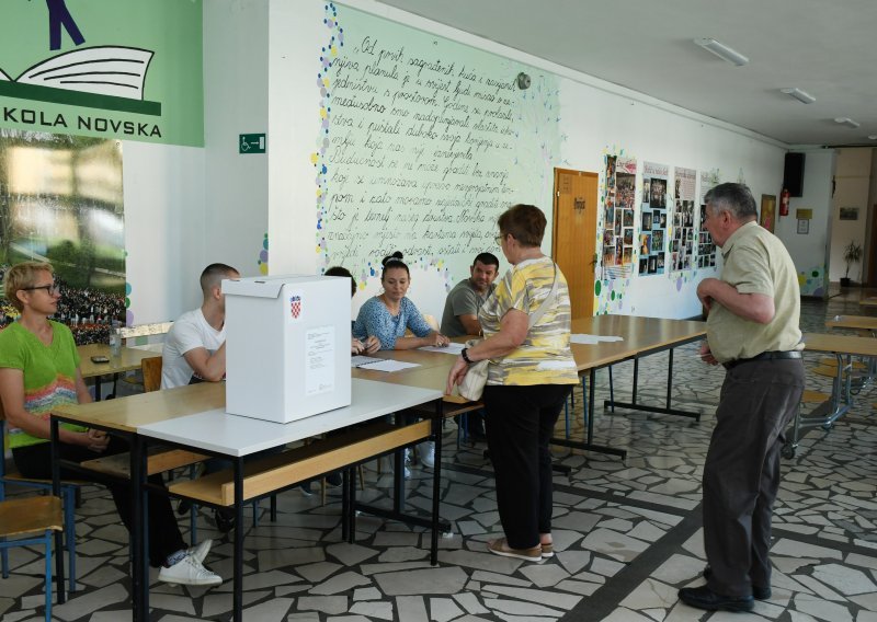 Slab odaziv na prijevremenim izborima u Novskoj