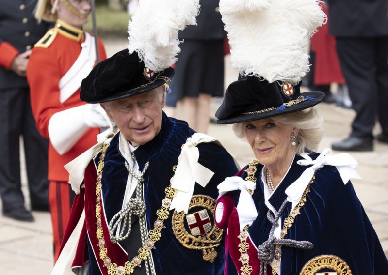 U britanskoj kraljevskoj obitelji ponovno se slavi: 75. rođendan supruge princa Charlesa obilježen novim portretom