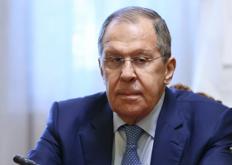 Lavrov za BBC: Rusija nije potpuno čista, ali je takva kakva je i ne srami se