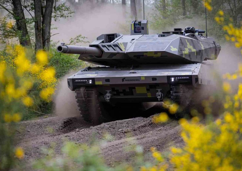 [VIDEO/FOTO] Nijemci predstavili novi, potpuno digitalizirani tenk, a već sad nazivaju ga ubojicom ruske Armate