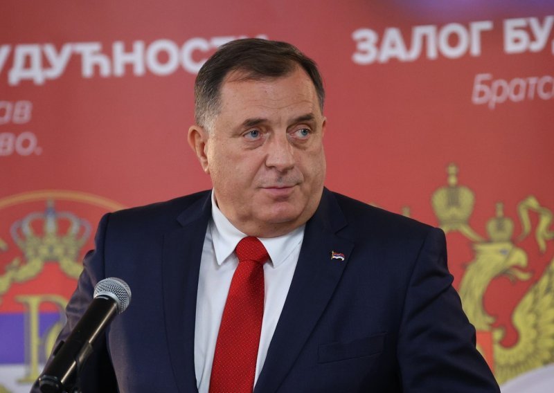 Dodik: Čekam da se Trump vrati na vlast u Americi pa ćemo Srpsku  odcijepiti od BiH, to je neodrživa država