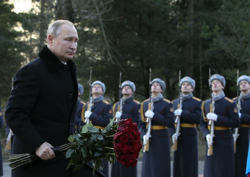 Moskva reagirala: Putin je veliki štovatelj povijesti, nema šanse da ide protiv 'nasljeđa Petra Velikog'