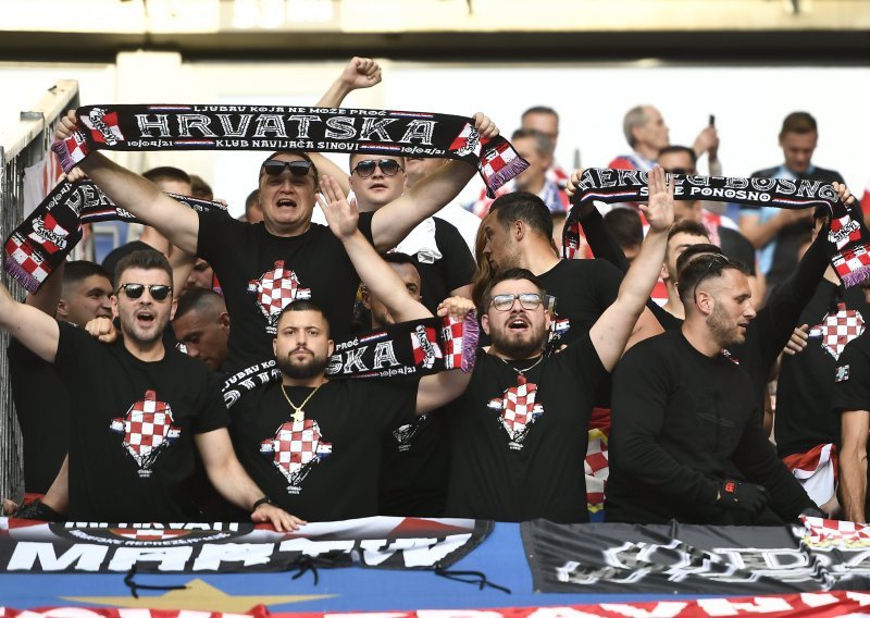 Nova drastična kazna za 'vatrene'; UEFA zbog rasističkih ispada na Poljudu nije imala milosti
