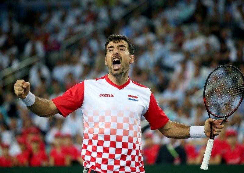 Pogledajte majstoriju hrvatskog tenisača koja je digla sve na noge