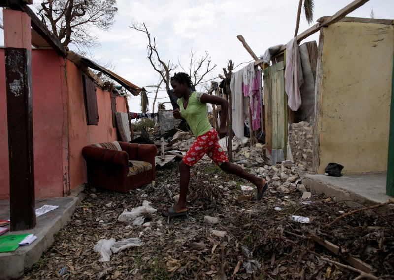 Šteta od uragana otežava pomoć izgladnjelim Haićanima