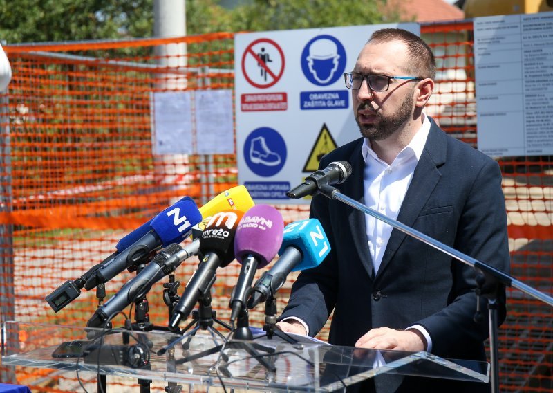 [VIDEO] Tomašević: Neću preuzeti odgovornost za troškove Srebrnjaka, to bi koštalo poput sljemenske žičare