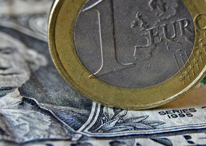 Dolar najjači u 20 godina: 'Sve ukazuje na daljnje slabljenje eura'