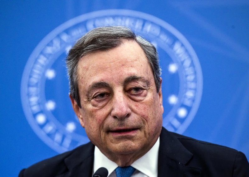 Više od 1.000 gradonačelnika traži od Draghija da ostane na dužnosti