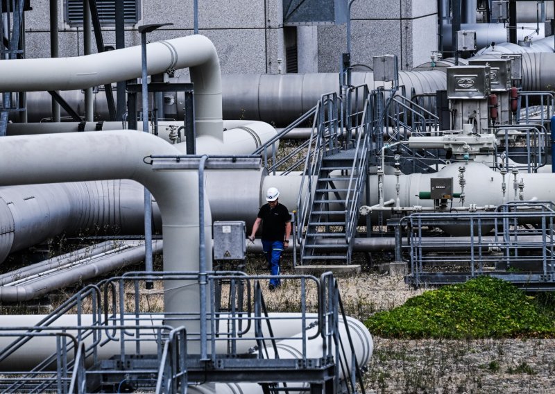 Njemačka preusmjerava dio pandemijske pomoći dobavljačima plina