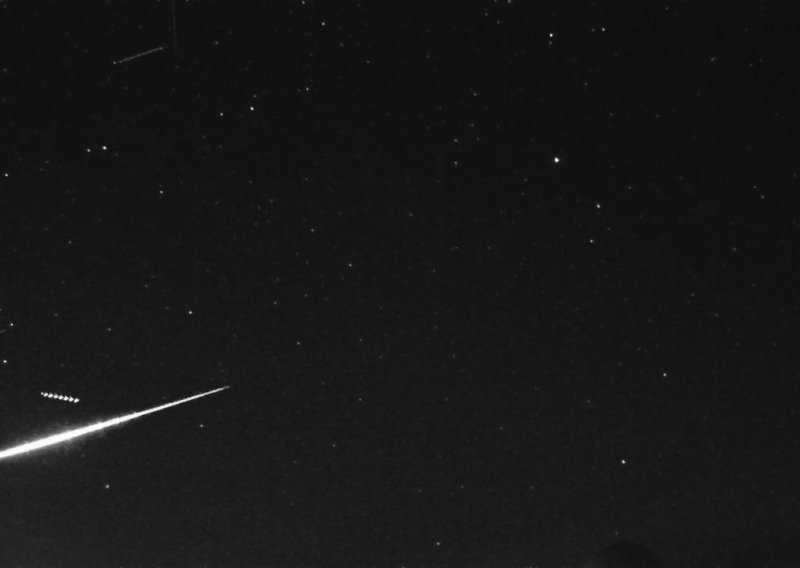 [FOTO] Sjajni meteor osvijetlio nebo iznad Hrvatske