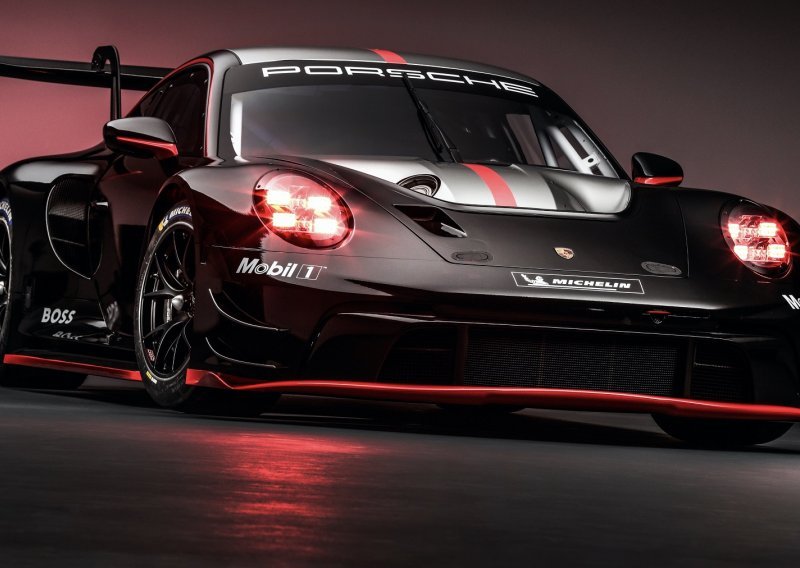 [FOTO/VIDEO] Porsche predstavio najnoviju generaciju modela 911 GT3 R, spreman je i za utrku '24 sata Le Mansa'