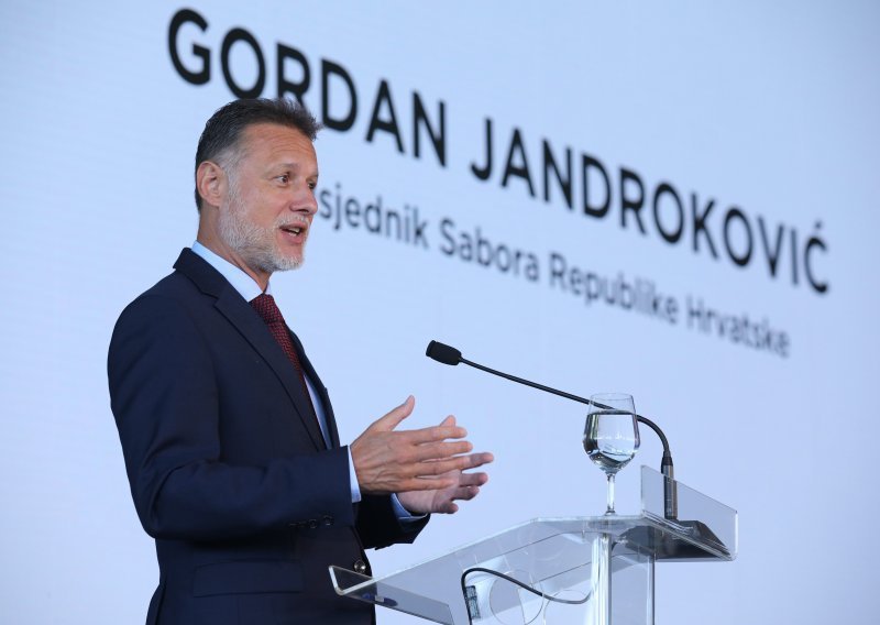 Jandroković: To su dani ponosa i radosti