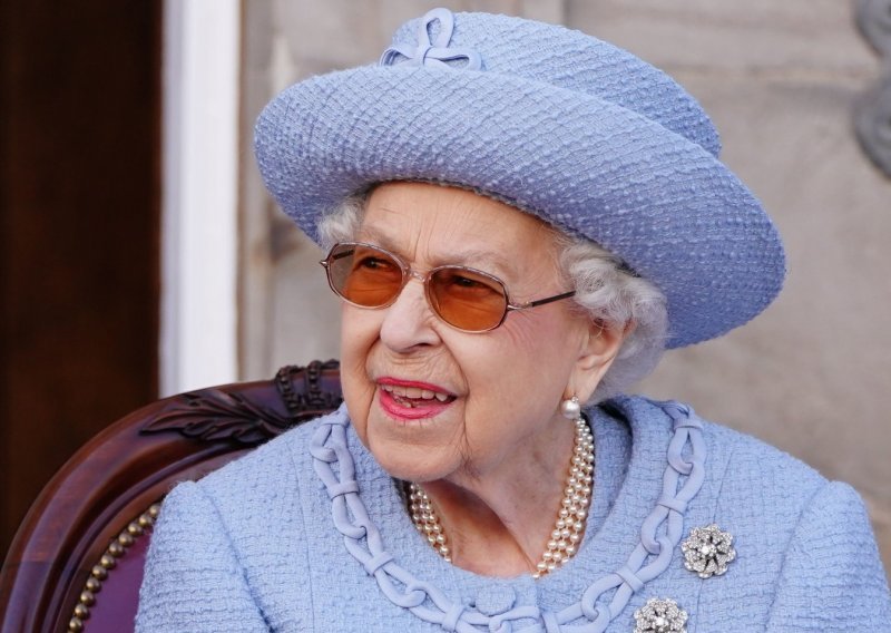 Novi zdravstveni problemi kraljice Elizabete: Otkazala još jedno tradicionalno okupljanje