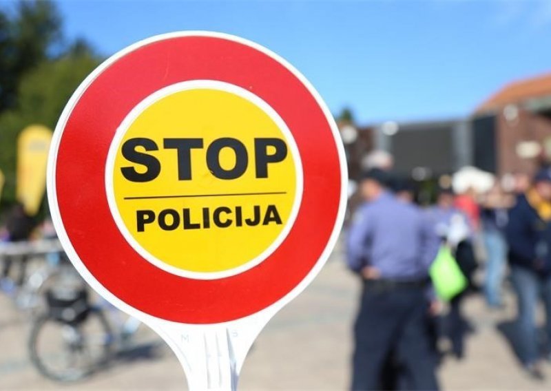 Pravi policajci uhitili lažne policajce koji već neko vrijeme varaju starije osobe po Hrvatskoj