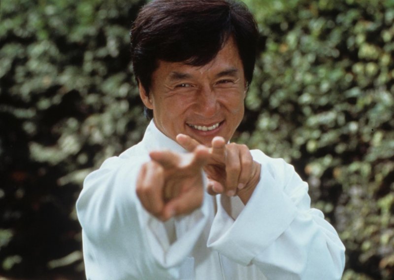 Jackie Chan dobiva Oscara