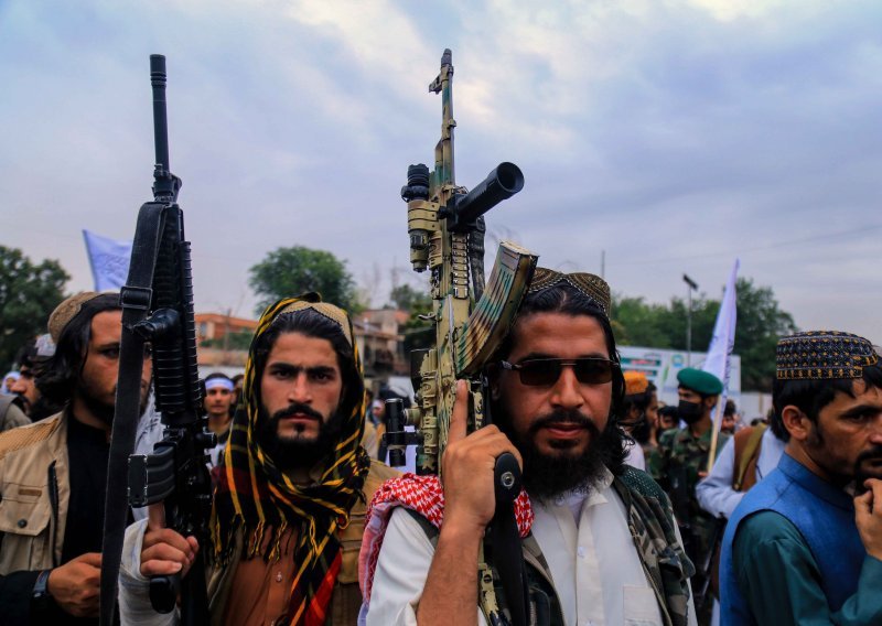 Talibani privremeno zatočili tri UN-ove zaposlenice