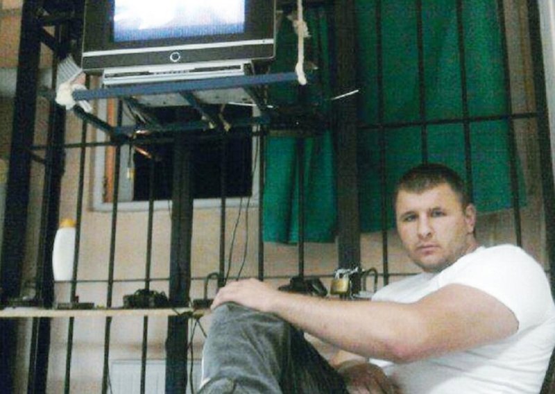 Ovo je opasni crnogorski kriminalac kojeg je uhitila istarska policija: U Hrvatsku došao na plastičnu operaciju