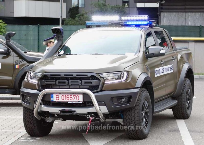 [FOTO/] Granična policija Rumunjske nabavila 50 vozila za teški teren Ford Ranger Double Cab Raptor