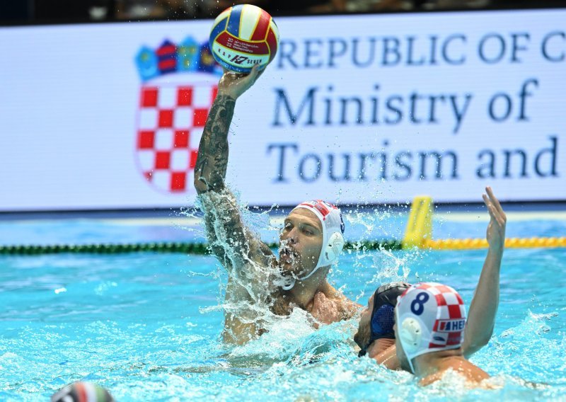 [FOTO] Spektakularna utakmica u Spaladium Areni! Hrvatska je pobijedila moćnu Italiju i prošla u finale Europskog prvenstva