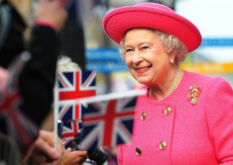 Neizvjesna sudbina: Nakon smrti kraljice Elizabete čak 600 njezinih omiljenih brendova moglo bi izgubiti 'kraljevski pečat'