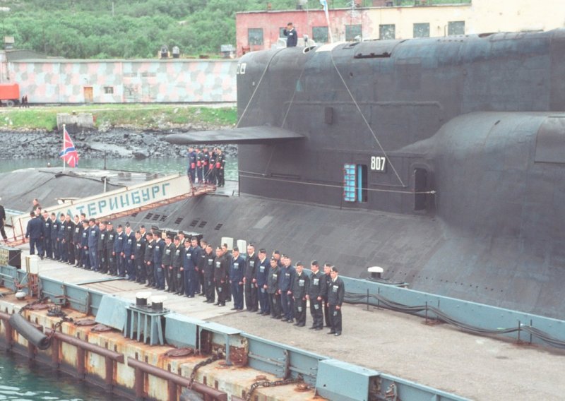 Rusija povlači podmornice s Krima zbog straha za njihovu sigurnost