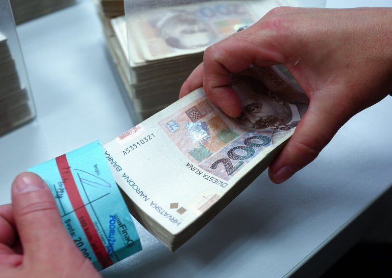 Prosječna zagrebačka neto plaća za srpanj 8.740 kuna