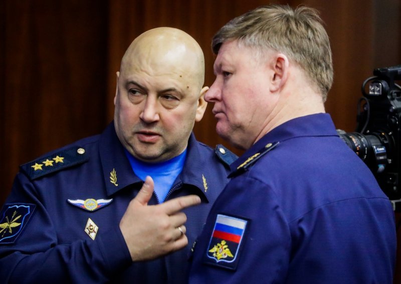Ruski ratni jastrebovi podržali odluku o povlačenju iz Hersona: Ovo je velik udarac za Putina