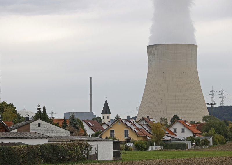 Zbog rata u Ukrajini Njemačka produljuje rad svoje tri posljednje nuklearne elektrane