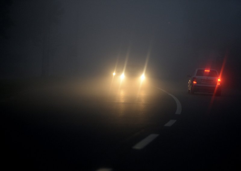 Pojačan promet na granici sa Slovenijom i BiH, čuvajte se magle