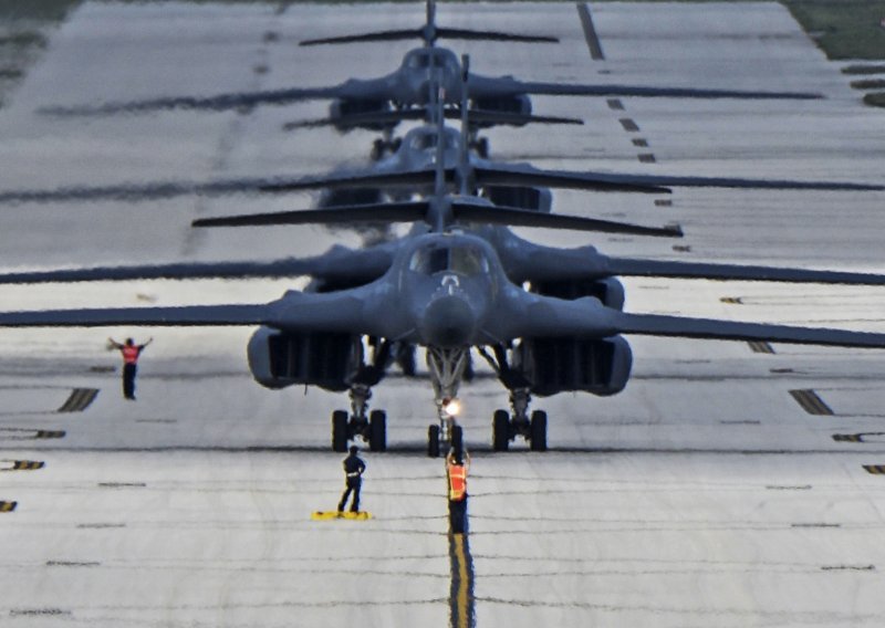 Napetosti u Koreji: Amerikanci raspoređuju strateške bombardere B-1B, vojne vježbe se nastavljaju