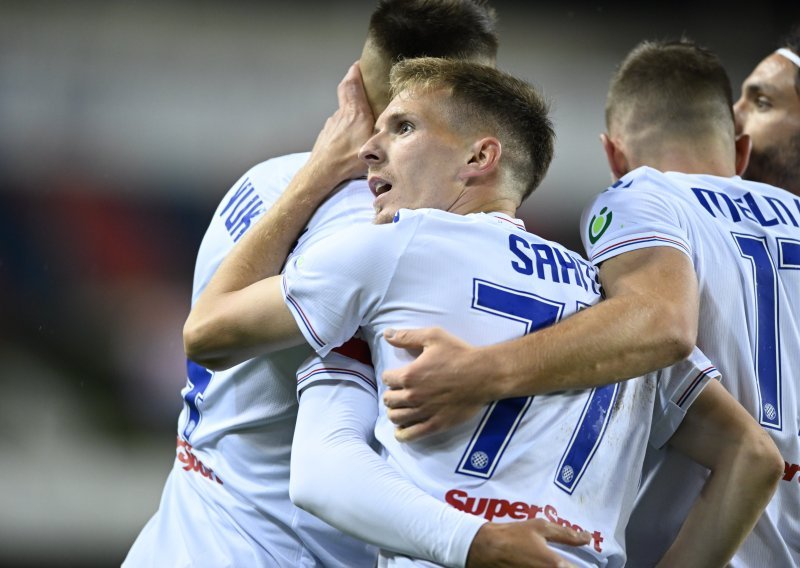 [VIDEO/FOTO] Hajduk pregazio Osijek na Poljudu! Bijeli osvojili bitna tri boda, pogledajte golove za veliku pobjedu Karoglanove momčadi