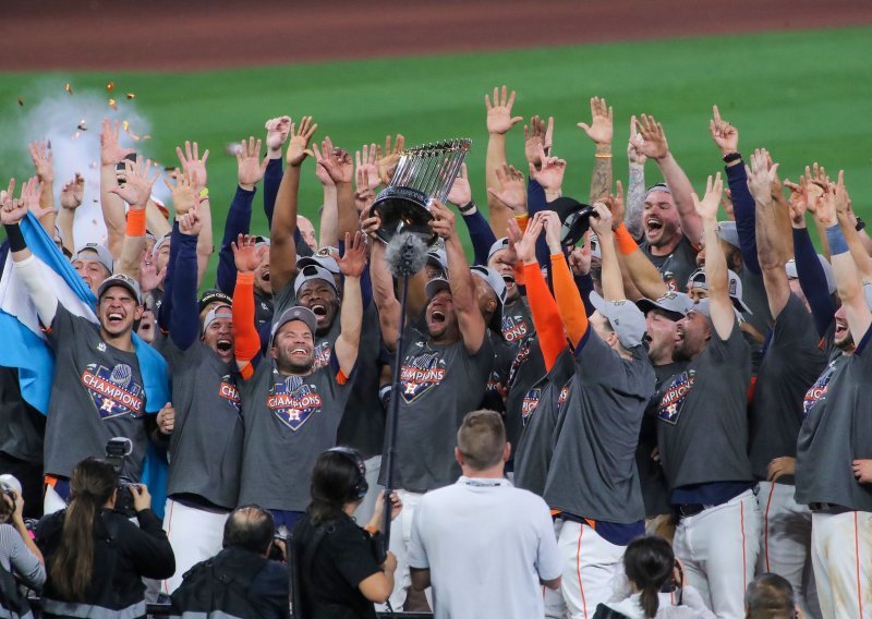 World Series: Houston osvojio drugi naslov prvaka