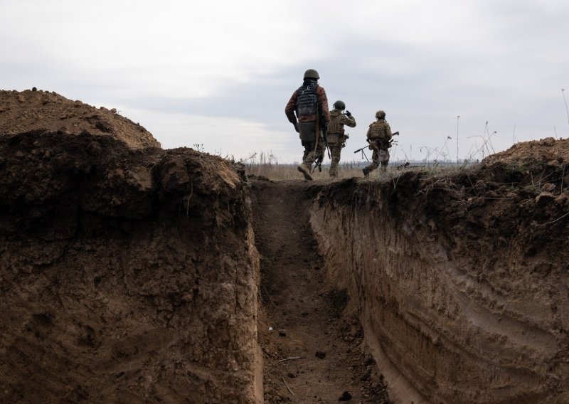 SAD: 'Rusko povlačenje iz nekih dijelova Ukrajine ne znači da se rat bliži kraju'